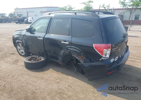 2010 Subaru Forester 2.5X Premium из США, поврежденный, VIN JF2SH6CC0AH722552